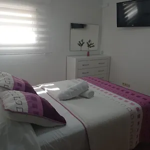 Apartment Puerto Marina Sun&beach, Benalmadena