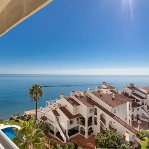 Apartment Stunning 50 Meters From The Sea, Benalmadena